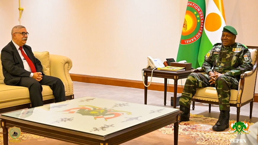 Niger : le président Tiani accorde une audience à l’ambassadeur de Cuba Niger : le président Tiani accorde une audience à l’ambassadeur de Cuba