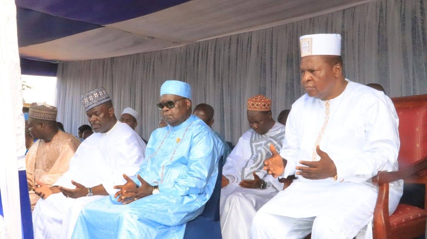 RCA : grande prière du Ramadan en présence du président de la République à la mosquée de Kina RCA : grande prière du Ramadan en présence du président de la République à la mosquée de Kina