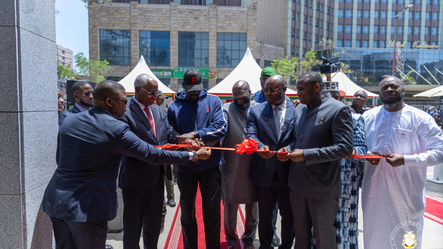 Guinée : le président Mamadi Doumbouya inaugure le nouveau siège de la Banque Centrale