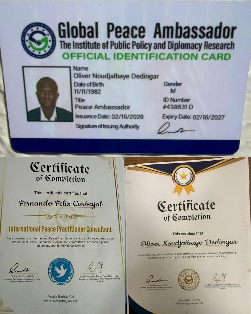 Vue des deux  certificats de fin de formation, ainsi que de la carte officielle d’Ambassadeur Mondial de la Paix, décernés par l’IPPDR à Son Excellence Olivier Dedingar, à l’issue de la formation en diplomatie, leadership et politique publique.