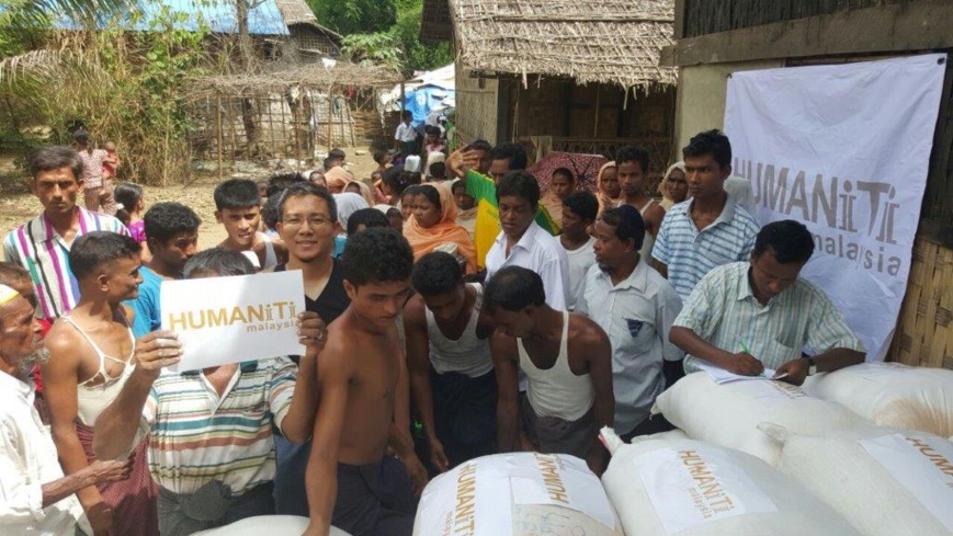 L’OCI distribue de l’aide Ramadan aux familles Rohingyas dans les camps de personnes déplacées