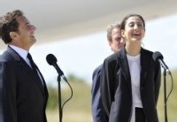Ingrid Betancourt le 4 juillet 2008 à l'aéroport de Villacoublay