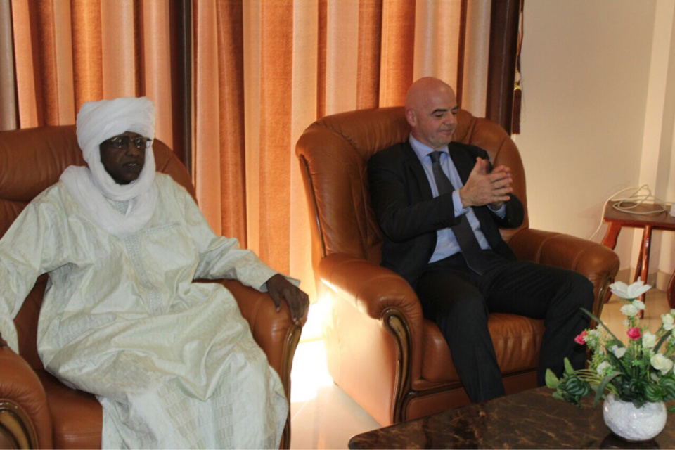 Tchad : La visite en images du patron de la FIFA