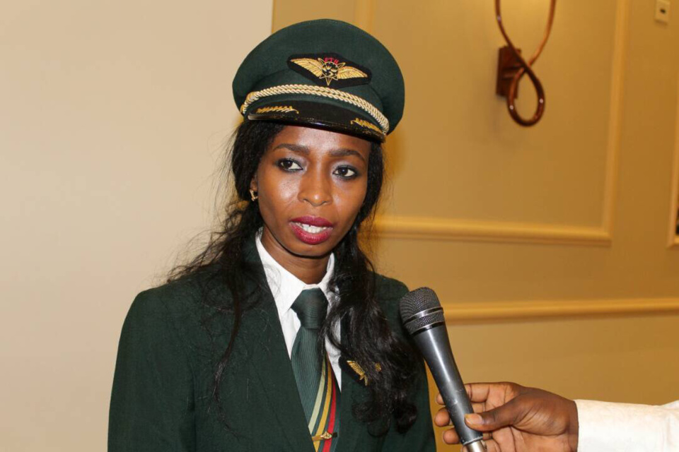 Portrait : Le sacre du commandant de bord Zenaba Issa OKi