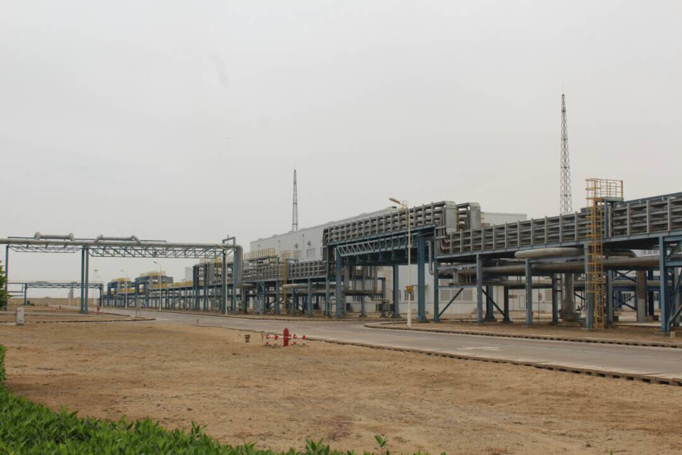 Tchad : Visite du vice-président Chinois à la Raffinerie de Djaramaya