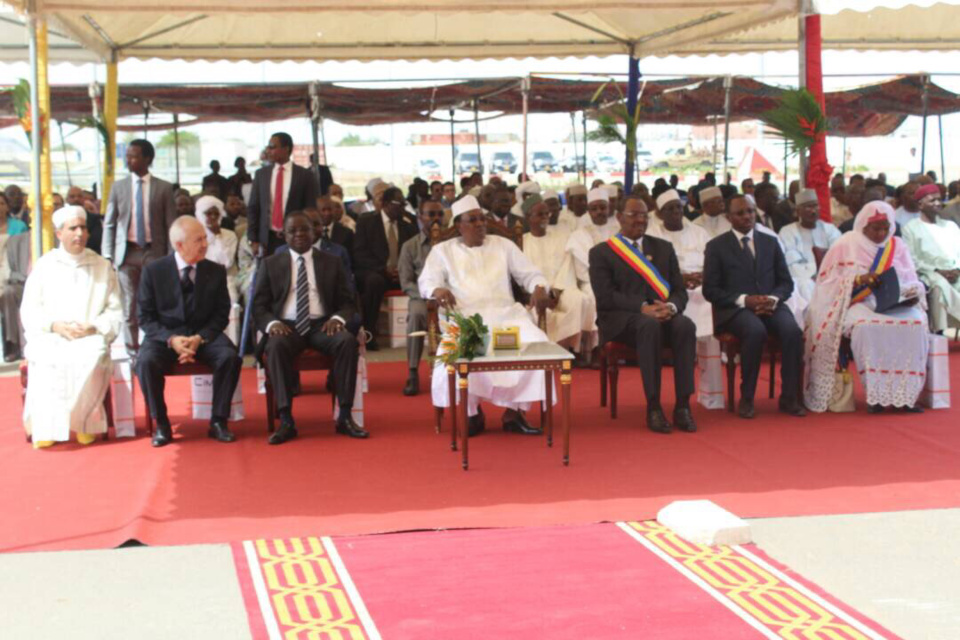 Cérémonie d'inauguration de la nouvelle cimenterie en présence de plusieurs invités. Alwihda Info