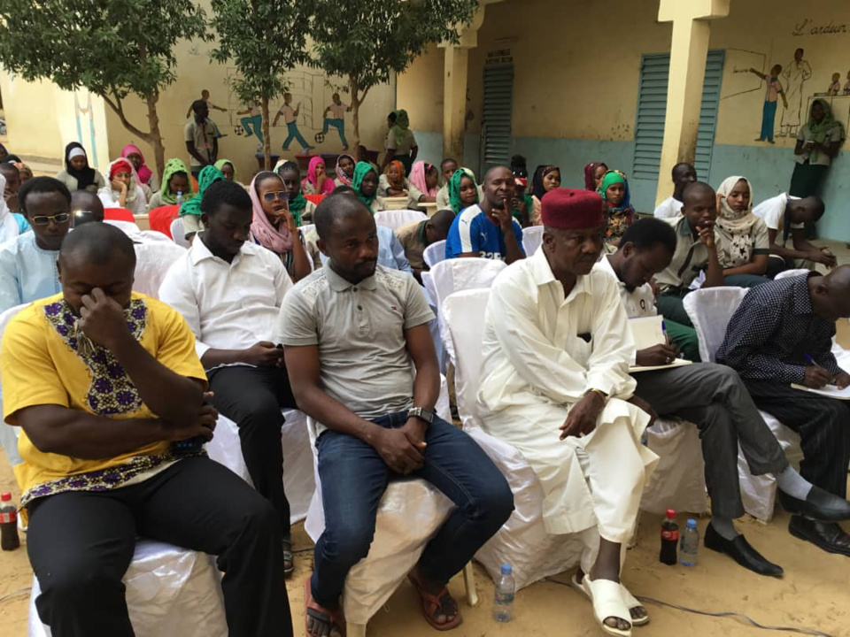 Tchad : "la jeunesse se trouve dans une société naturellement mal éduquée"