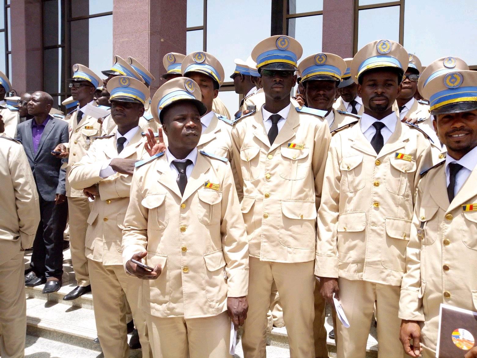 Les lauréats de la 17ème promotion de l'ENA, ce samedi 4 mai 2019 au Palais du 15 Janvier. © DR