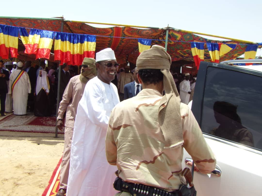 En images : visite du président de la République à Abéché