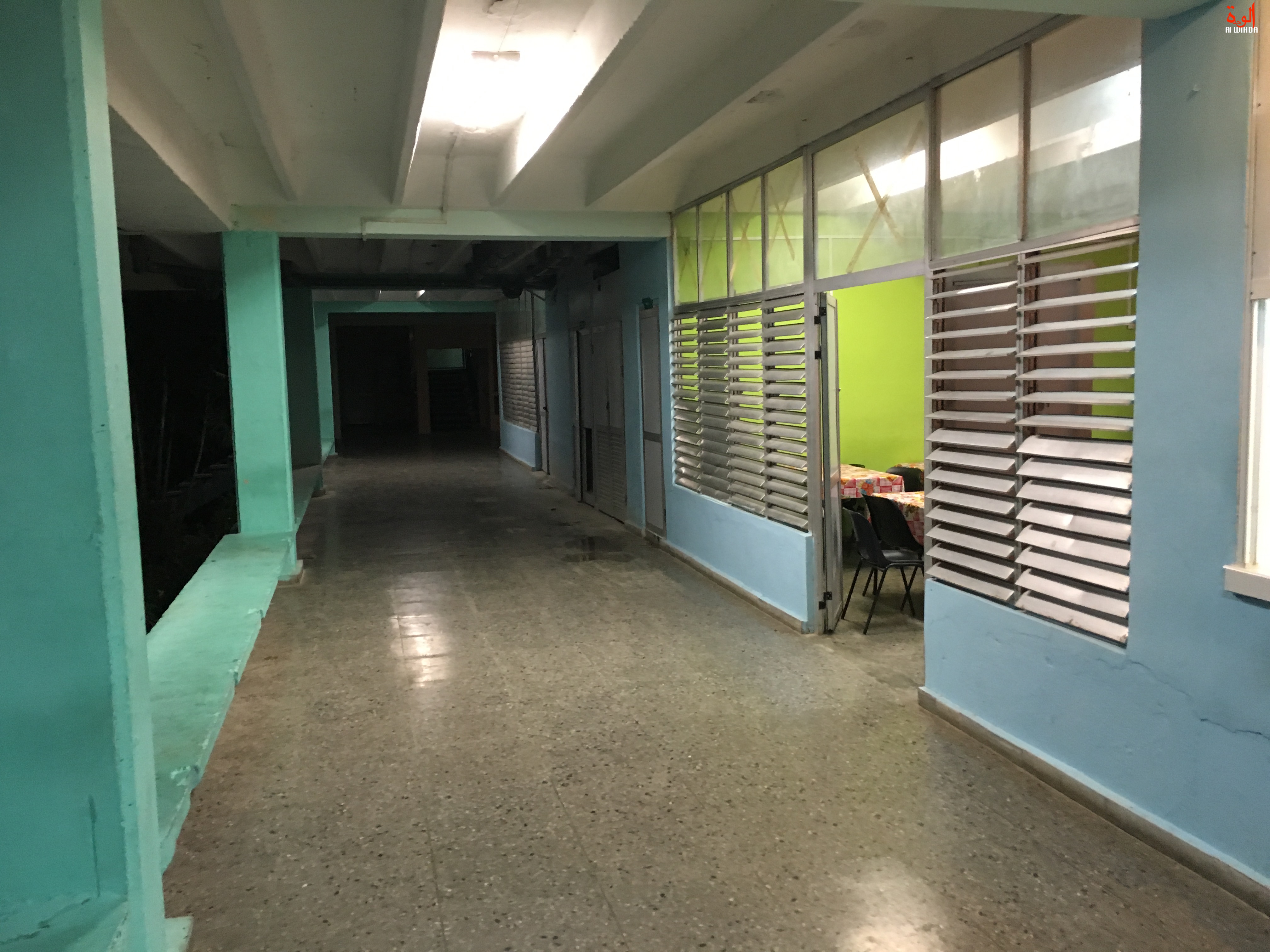 Un couloir de la Faculté de médecine de La Havane, à Cuba. © Alwihda Info