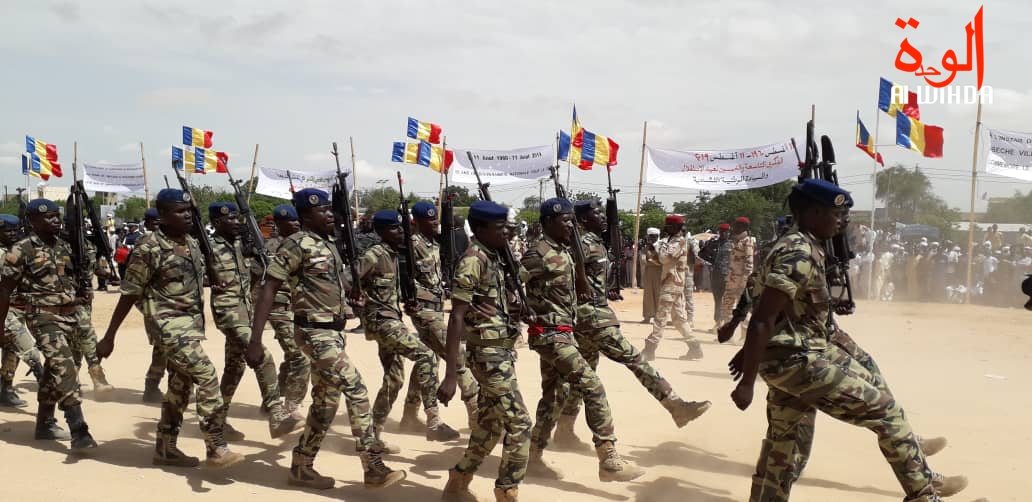 Tchad : imposant défilé militaire à Abéché