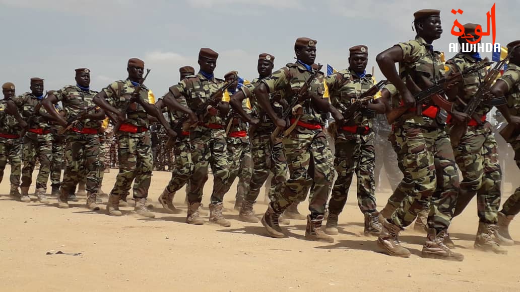 Tchad : imposant défilé militaire à Abéché