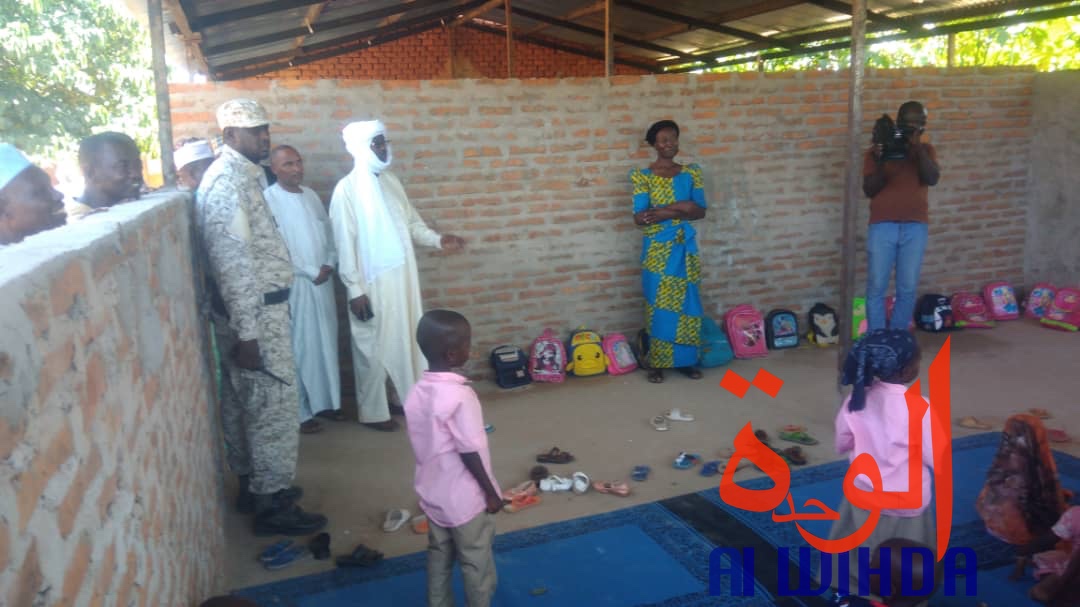 Tchad : tournée du gouverneur de Sila dans les établissements scolaires. © Alwihda Info