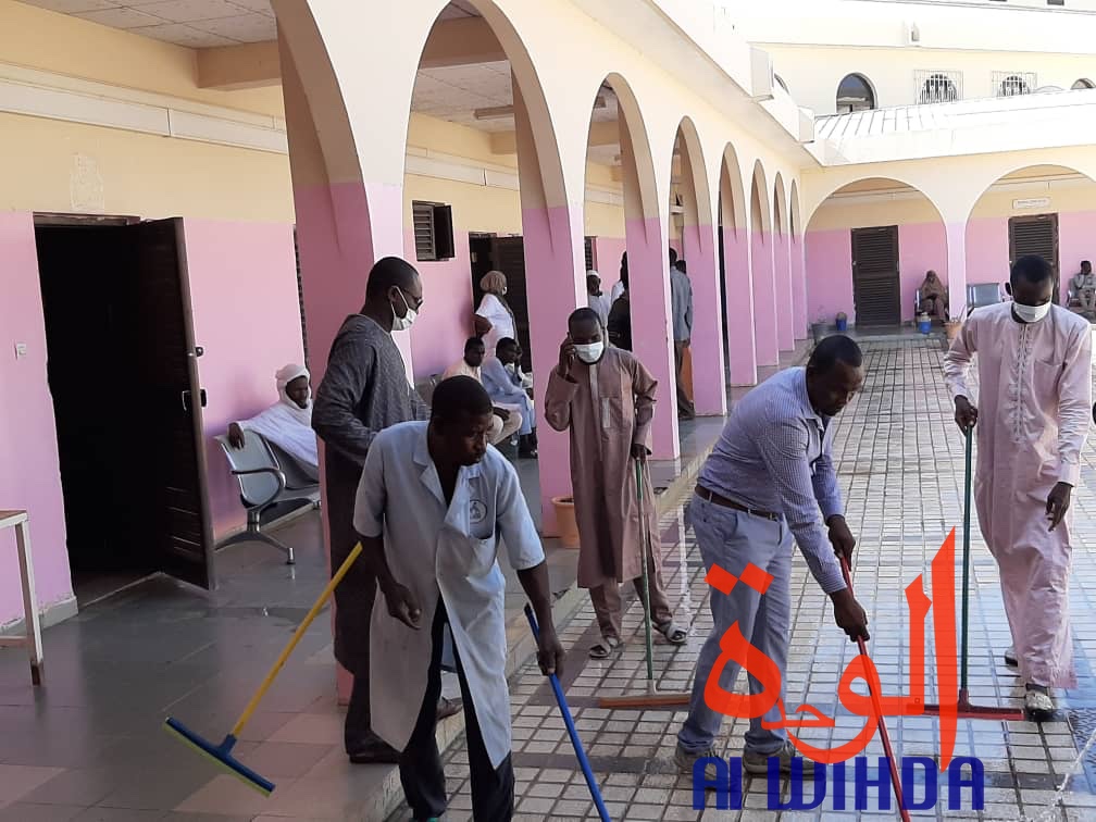 Tchad : une opération de salubrité à l'hôpital de la liberté