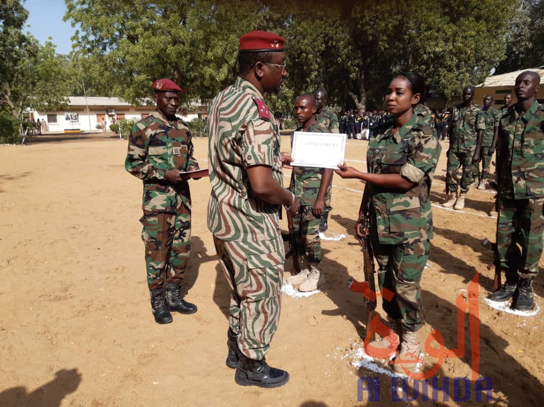 Tchad : fin de formation pour 98 élèves officiers et sous-officiers du corps de santé des armées. © Mahamat Abdramane Ali Kitire/Alwihda Info