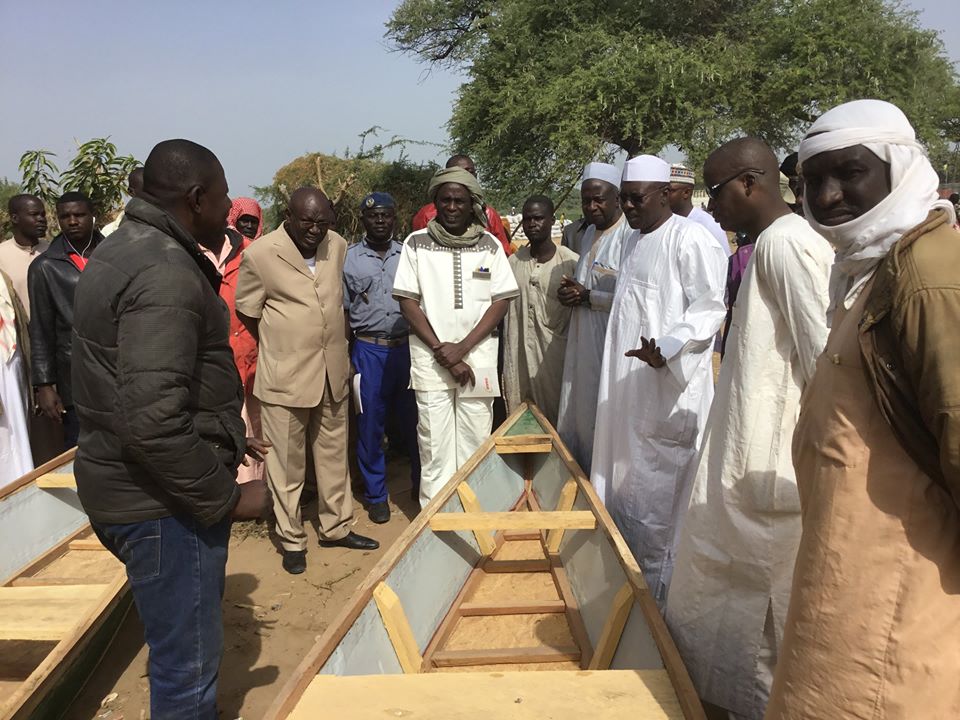 Tchad : 41 pirogues remises au ministère de la Santé. © DR/Min. Santé