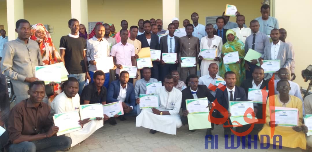 Tchad : fin de formation en journalisme pour une soixantaine de personnes à l'Est. © Abba Issa/Alwihda Info