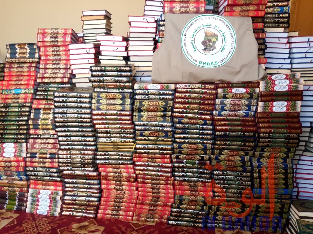Tchad : des milliers de livres du Coran offerts à l'Est