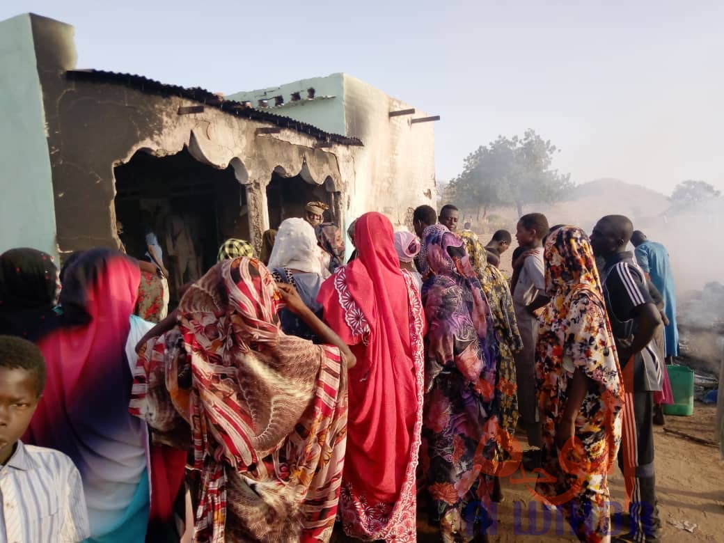 Tchad : une maison ravagée par les flammes à Goz Beida. ©Mahamat Issa Gadaya/Alwihda Info