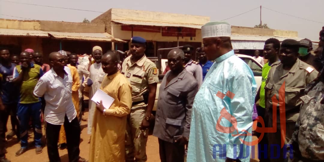 Tchad - COVID-19 : à Pala, le gouverneur sur le terrain pour le respecte des mesures. © Foka Mapagne/Alwihda Info