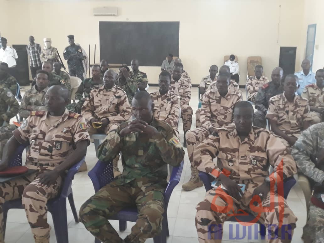 Tchad : les militaires se forment sur les droits et la protection de l'enfant. © Alwihda Info