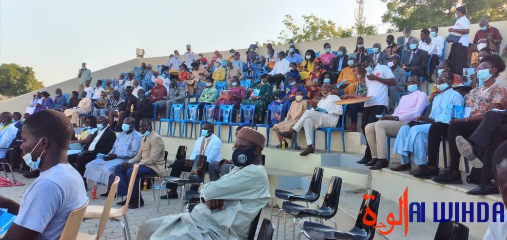 Tchad : grand prix littéraire 2020, Ali Abdel-Rhamane Haggar reçoit la Plume d'or