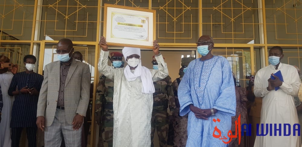 Tchad : le personnel des douanes honore son directeur général 