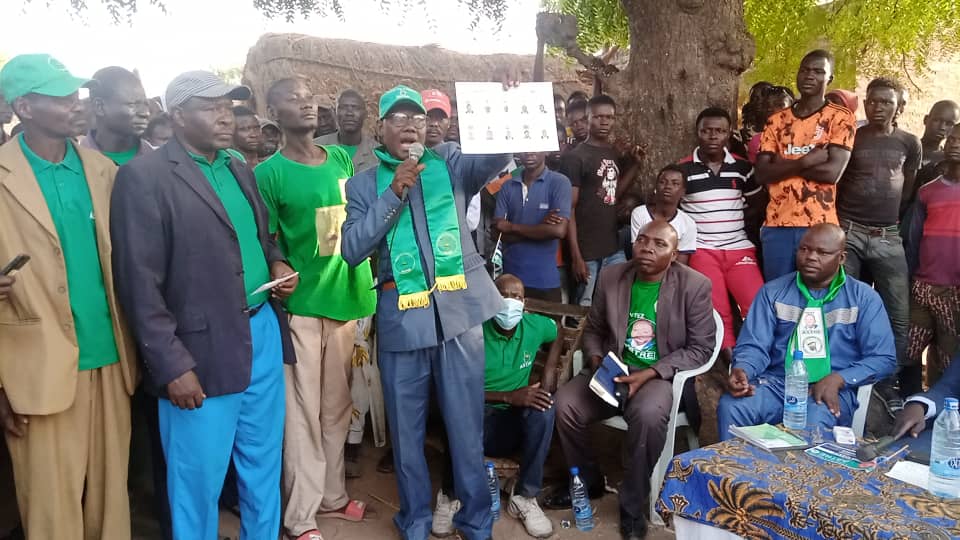 Tchad : "opérez le bon choix et vous ne regretterez point", assure Balthazar