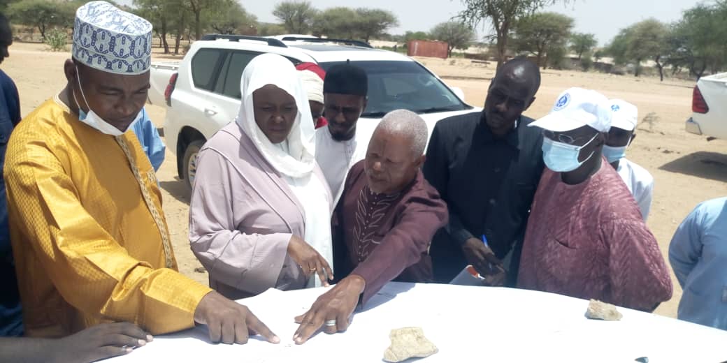 Tchad : la directrice de la STE inspecte les installations hydrauliques au Ouaddaï