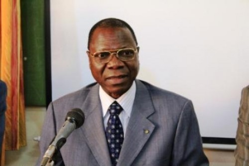 Le Premier ministre, Kalzeubet Pahimi Deubet.