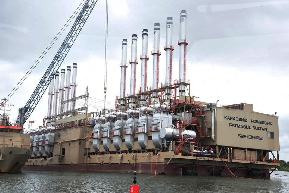 La Côte d'Ivoire construit une unité flottante pour produire de l'électricité