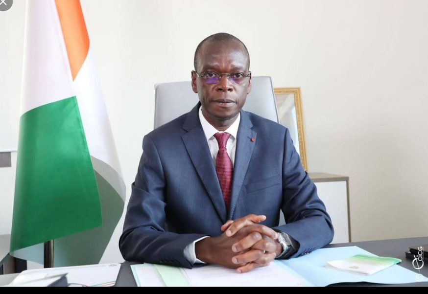 Côte d’Ivoire : le gouvernement lance une plateforme pour dénoncer les cas de corruption