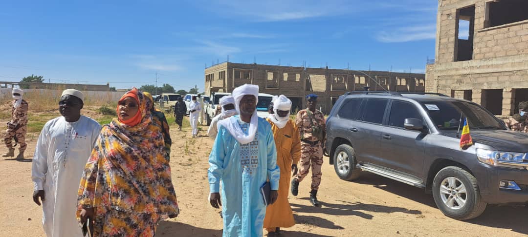 Tchad : visite de terrain de la secrétaire d'État à la Santé à Abéché