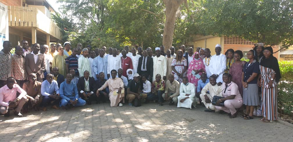 Tchad : les pharmaciens "confondus à des vendeurs de médicaments qui se promènent dans la rue"