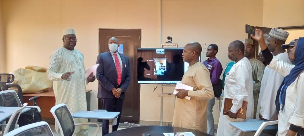 Tchad : l'OMS finance la réhabilitation de la salle multimédia du ministère de la Santé