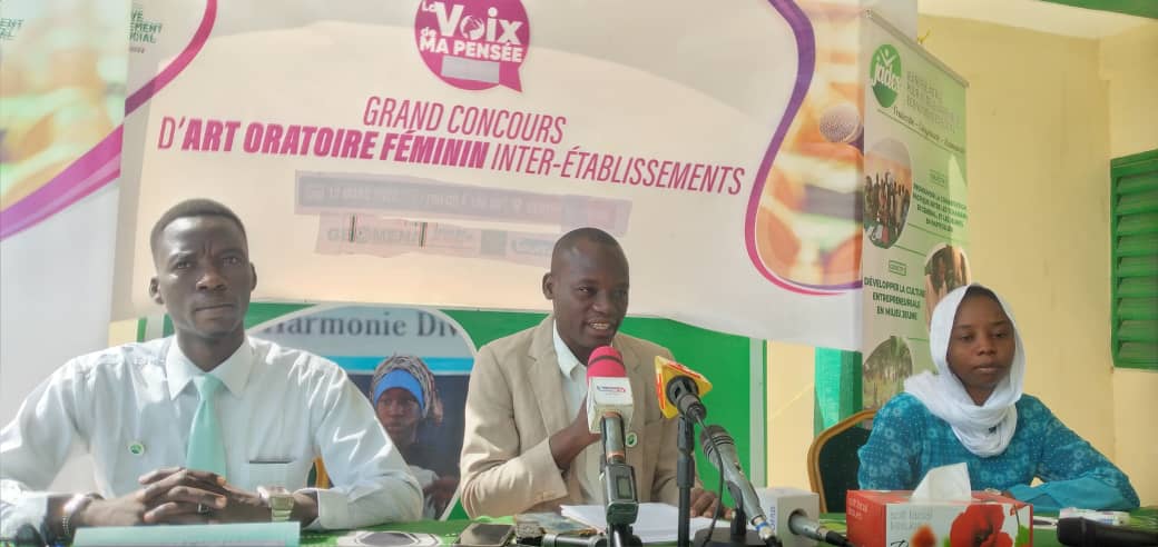 Tchad : des lycéennes de N'Djamena prêtes à relever le défi de l'art oratoire féminin