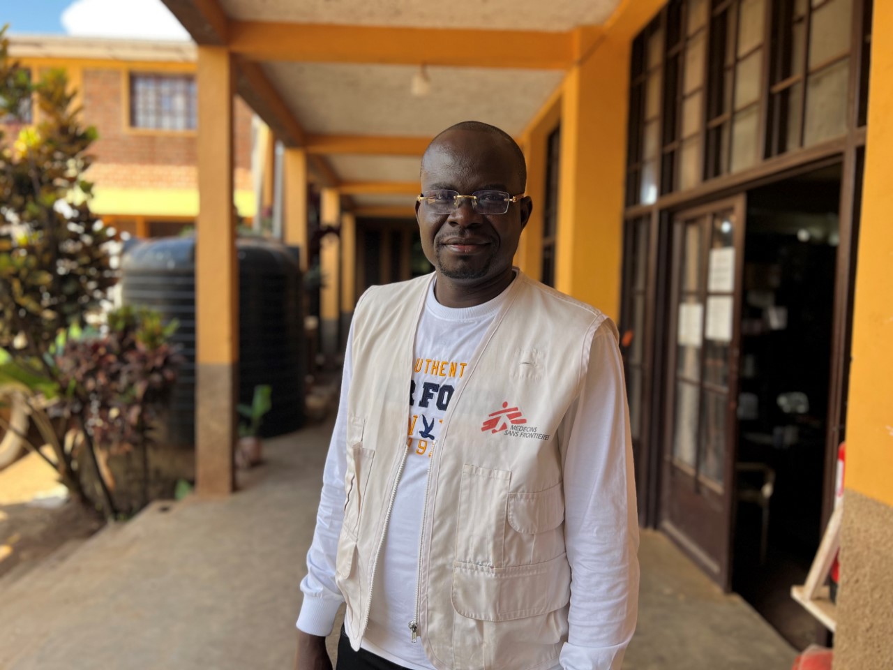 Portrait de Ulrich Crépin Namfeibona © Igor G. Barbero /MSF