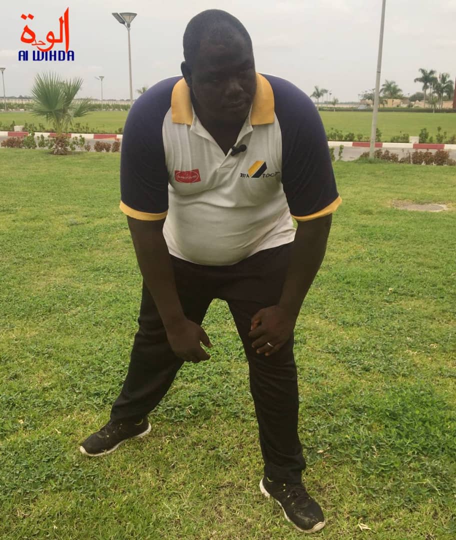 Tchad : Maurice Abatam, le lutteur qui travaille désormais la terre au village