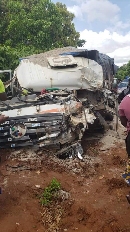 Cameroun : Au moins 12 morts dans un accident de la route