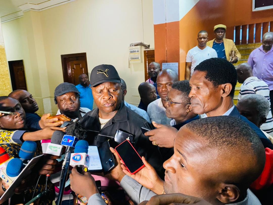 Cameroun :  les leaders syndicaux des transports lèvent leur mot d’ordre de grève