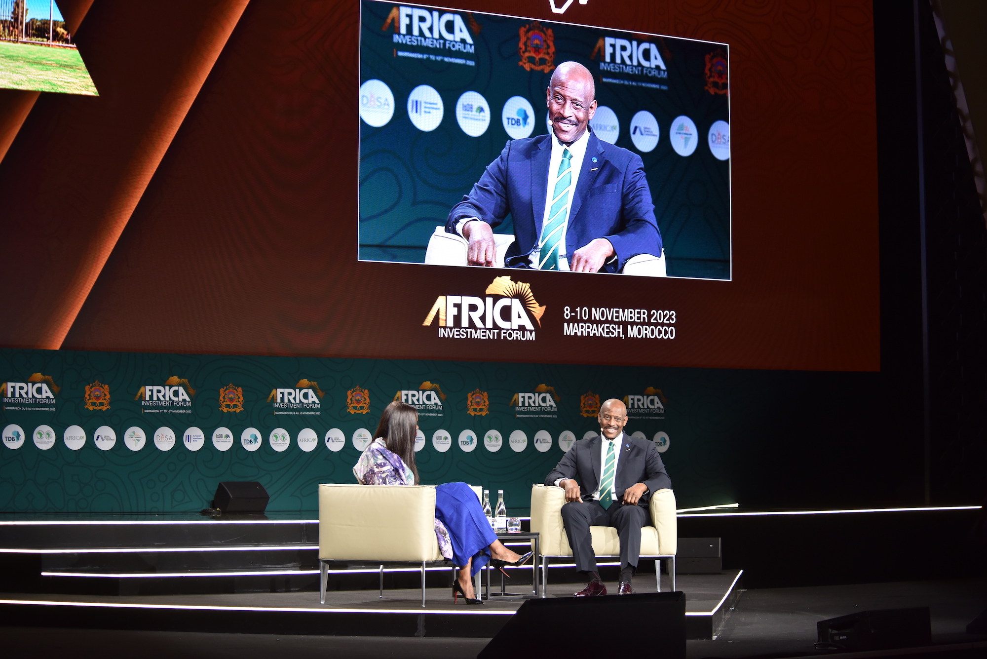 Forum sur l'investissement en Afrique : Le président de Rugby Afrique appelle à investir dans l'excellence
