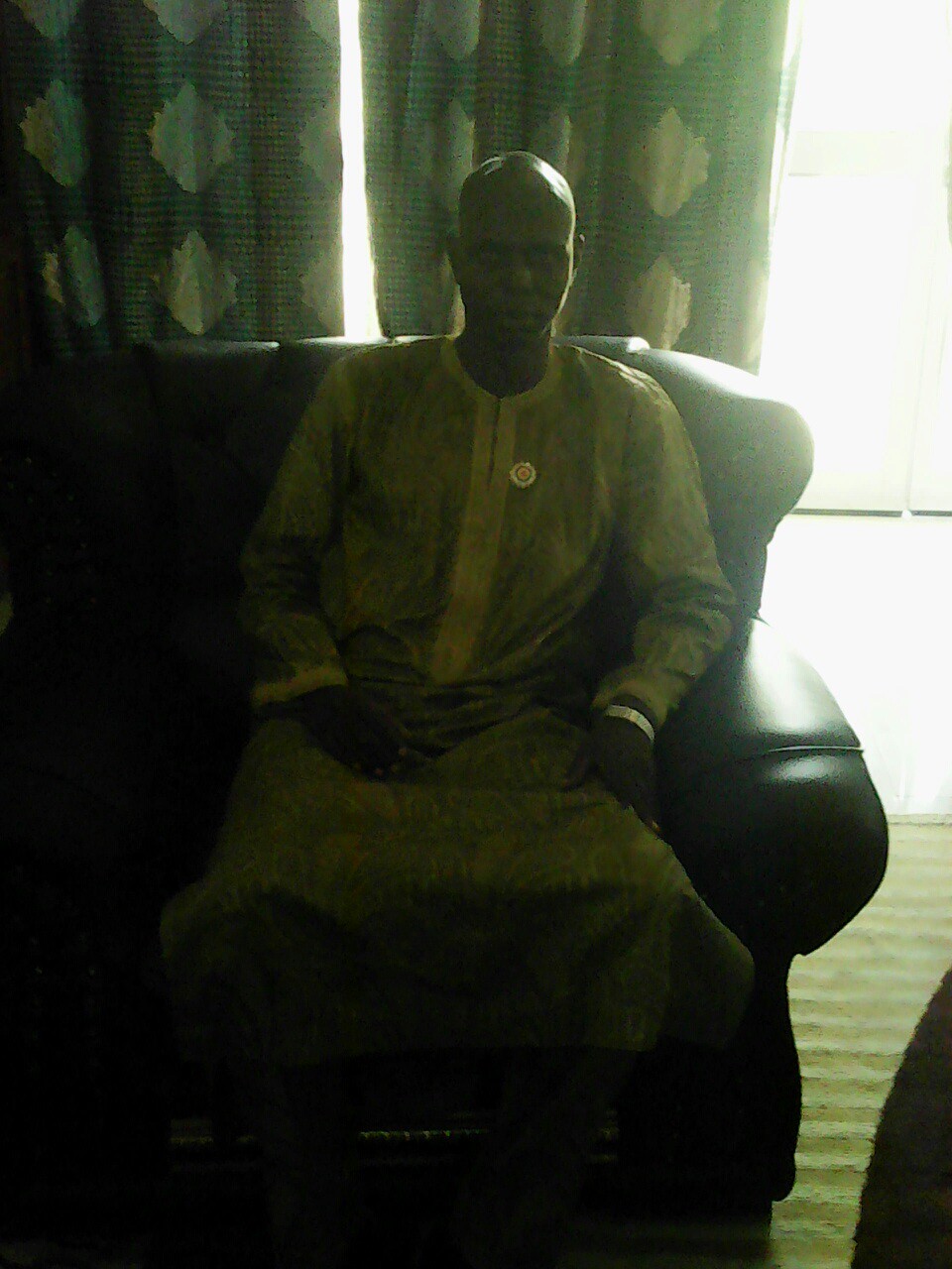 "Au Tchad, on a connu  des guerres...Mais ce genre de réaction, on n'a jamais connu" selon Djimet Clément Bagaou