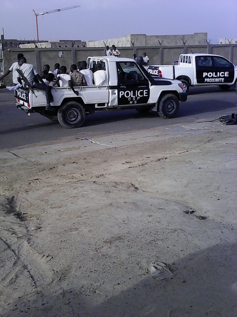 Tchad : Des convois de sans-papiers expulsés en direction de la frontière camerounaise. Alwihda Info/D.W.W.