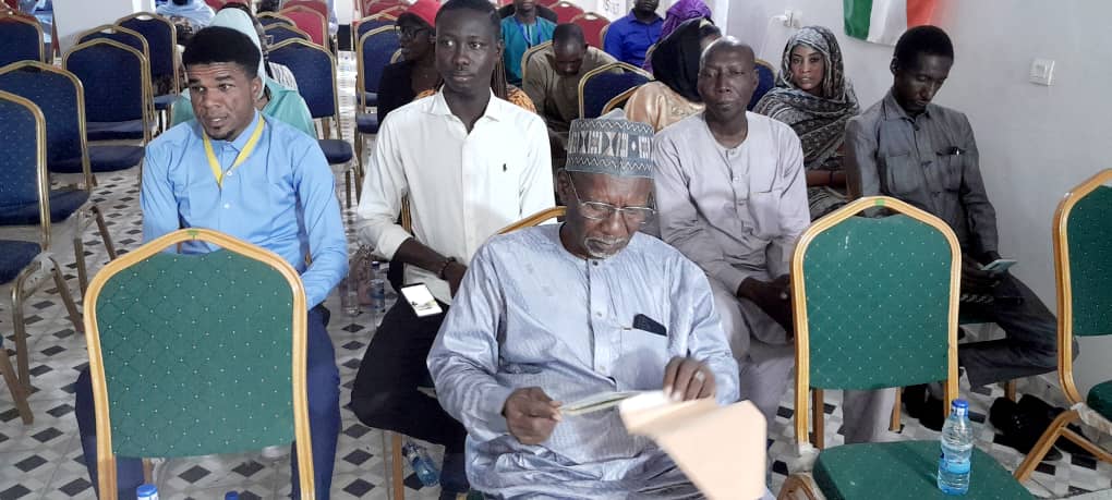 Présidentielle au Tchad : les projets de société des candidats présentés au débat du CEDPE