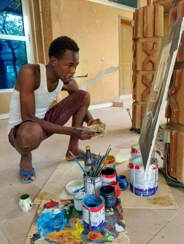 Tchad - Amiral Protège Bûnda Slam : Un artiste tchadien aux multiples talents qui marie poésie et peinture