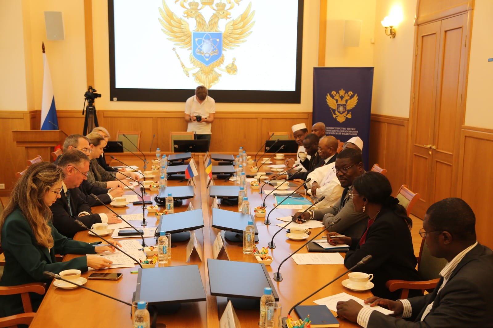 Coopération universitaire : le ministre tchadien de l’Enseignement supérieur conduit une délégation en Russie