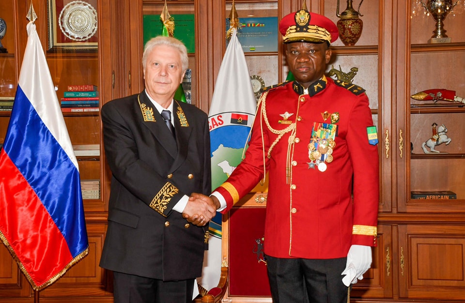 Gabon : ballet diplomatique de nouveaux ambassadeurs accrédités