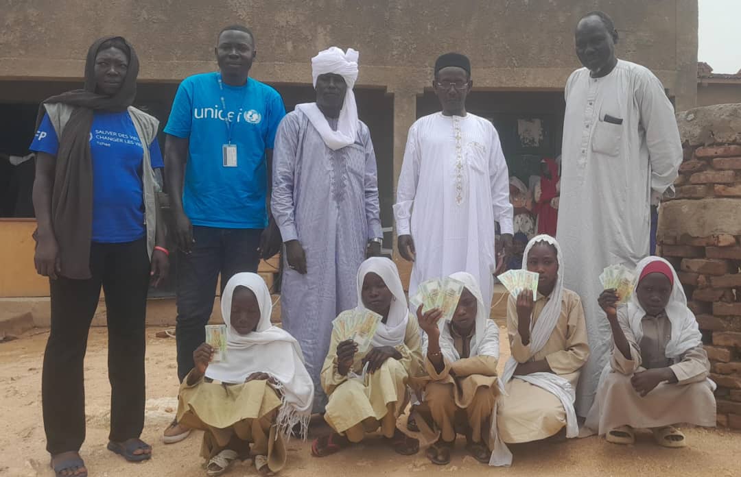 Tchad : au Ouaddaï, le PAM octroie des bourses d'excellence aux filles des écoles primaires