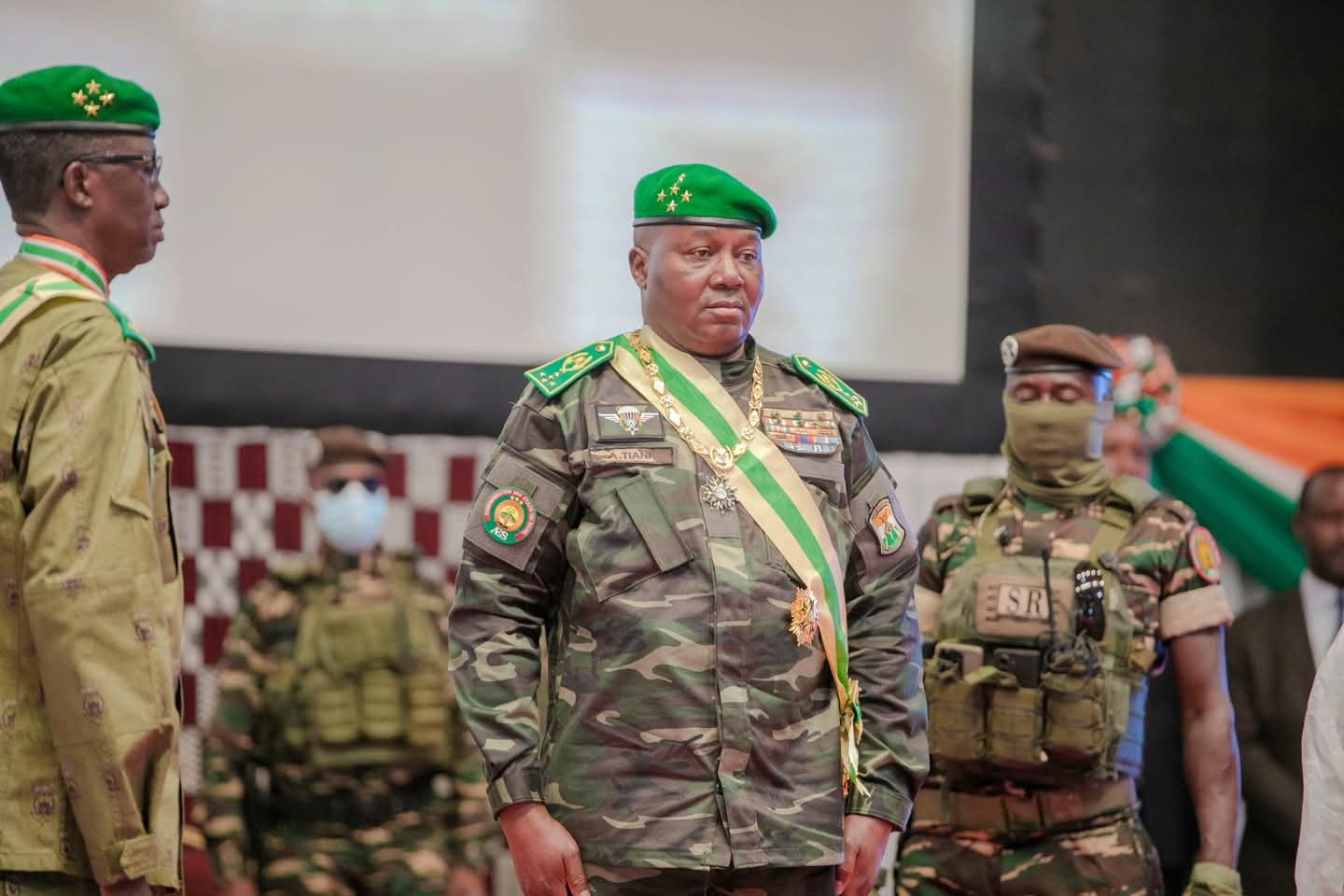Niger : Investiture du Général Abdourahamane Tiani, Président de la République