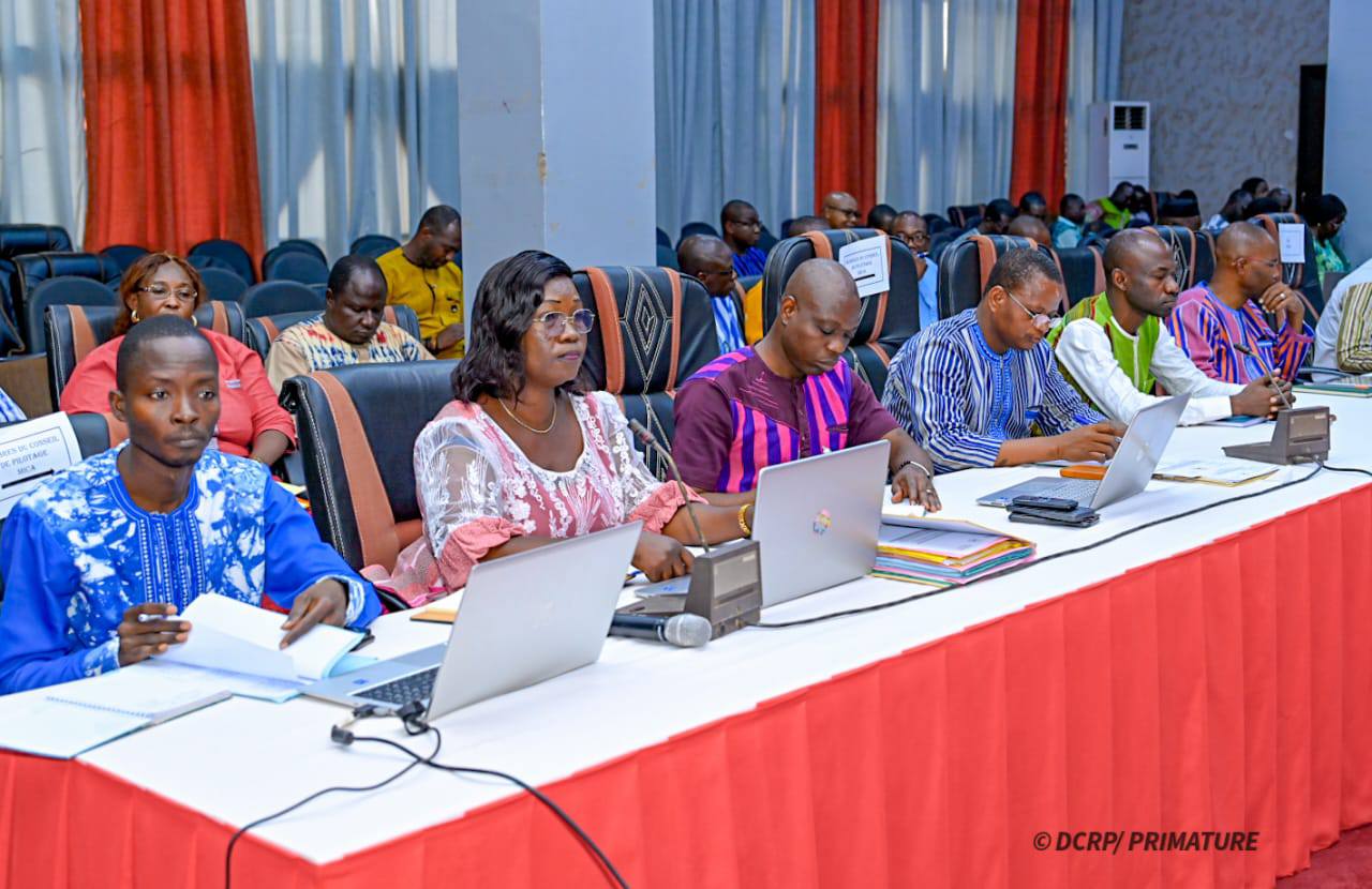 Burkina : le Premier ministre sensibilise sur l’amélioration du climat des affaires